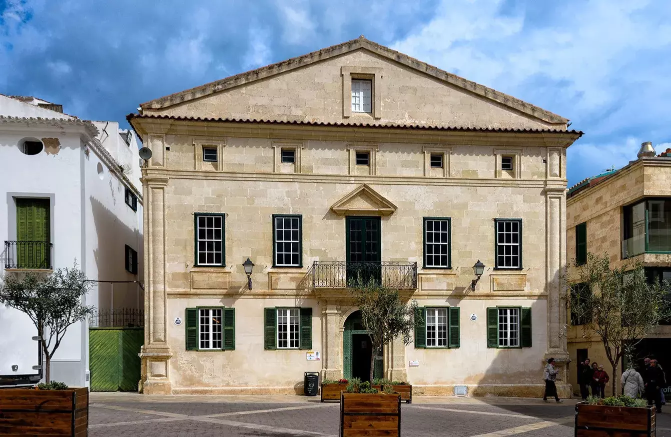 Imagen de Biblioteca Pública.